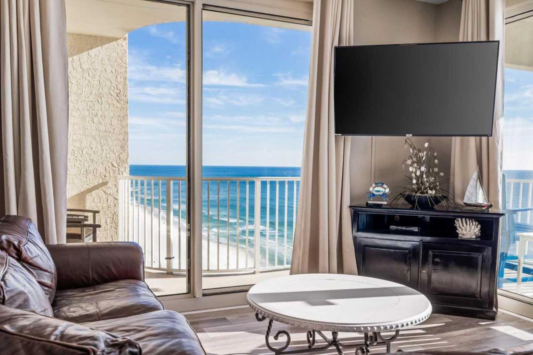 Apartment Shores Of Panama 3 Bedroom With Wrap-around Balcony!