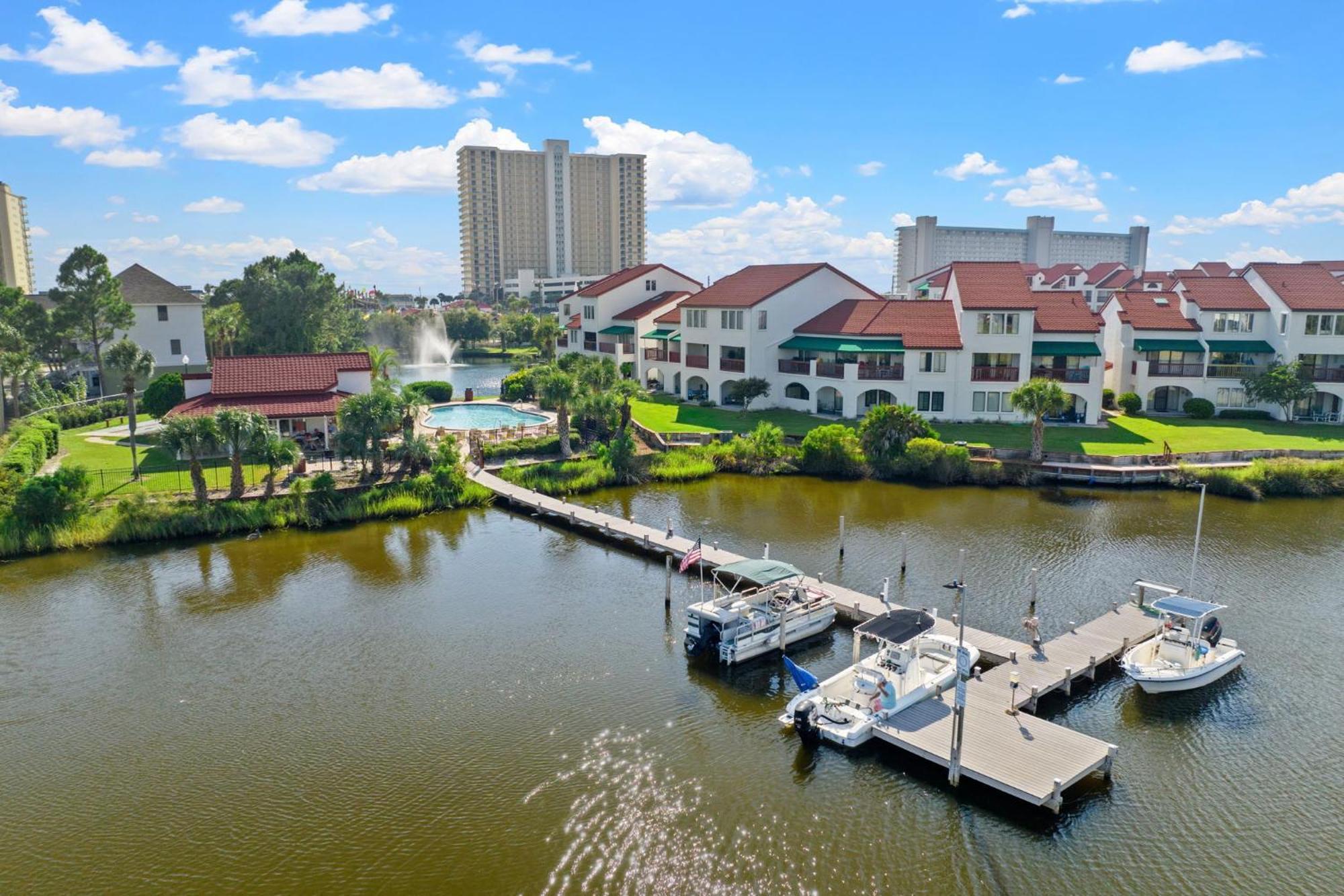 The At St Thomas Square 1305a Panama City Beach
