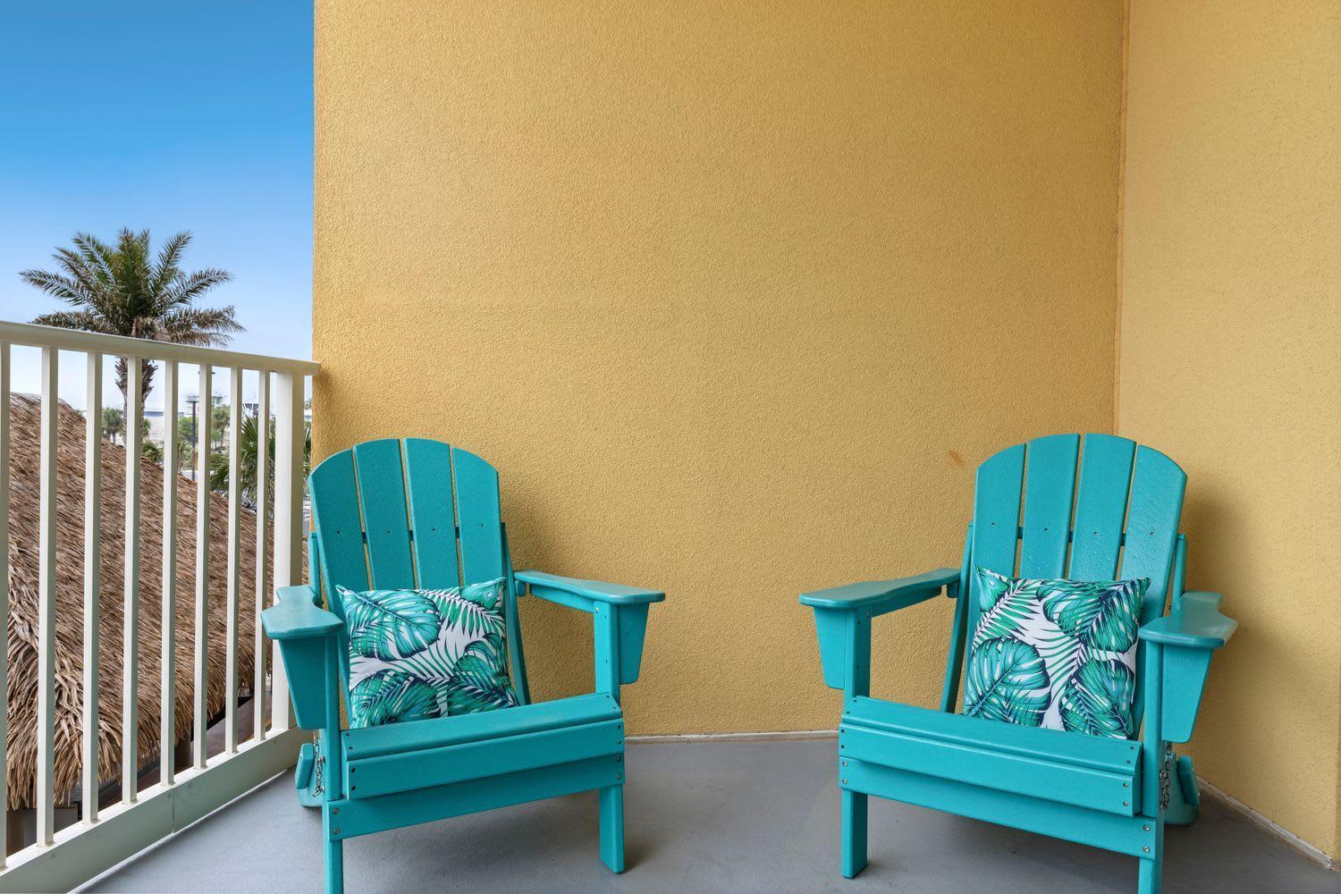 Calypso 3 New Relax Unwind Luxury Pcb Next To Pier Park 3 Bed 2 Bath Pool Hot Tub Tikki Bar Holiday home *