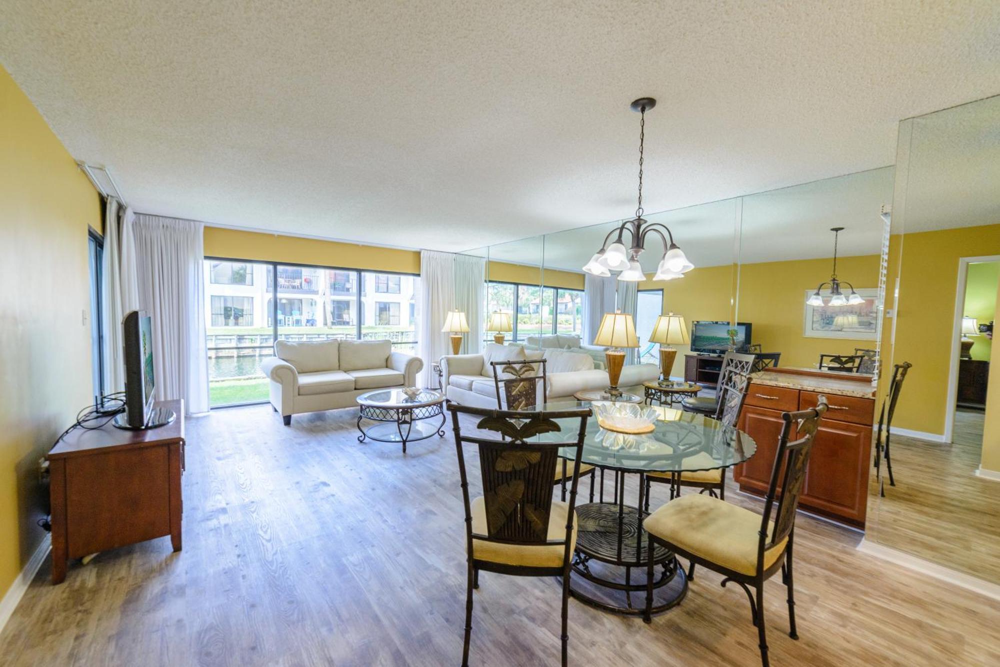 Edgewater 2205 'turtle Dunes' Holiday home *