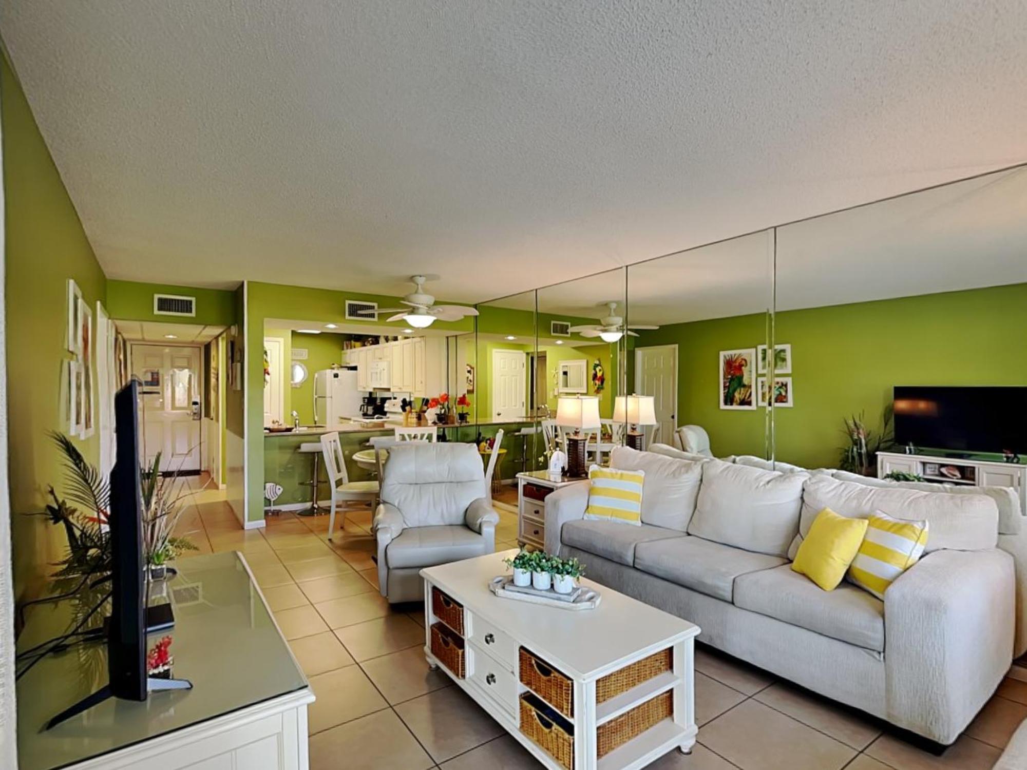 Edgewater 1702 Apartment Panama City Beach