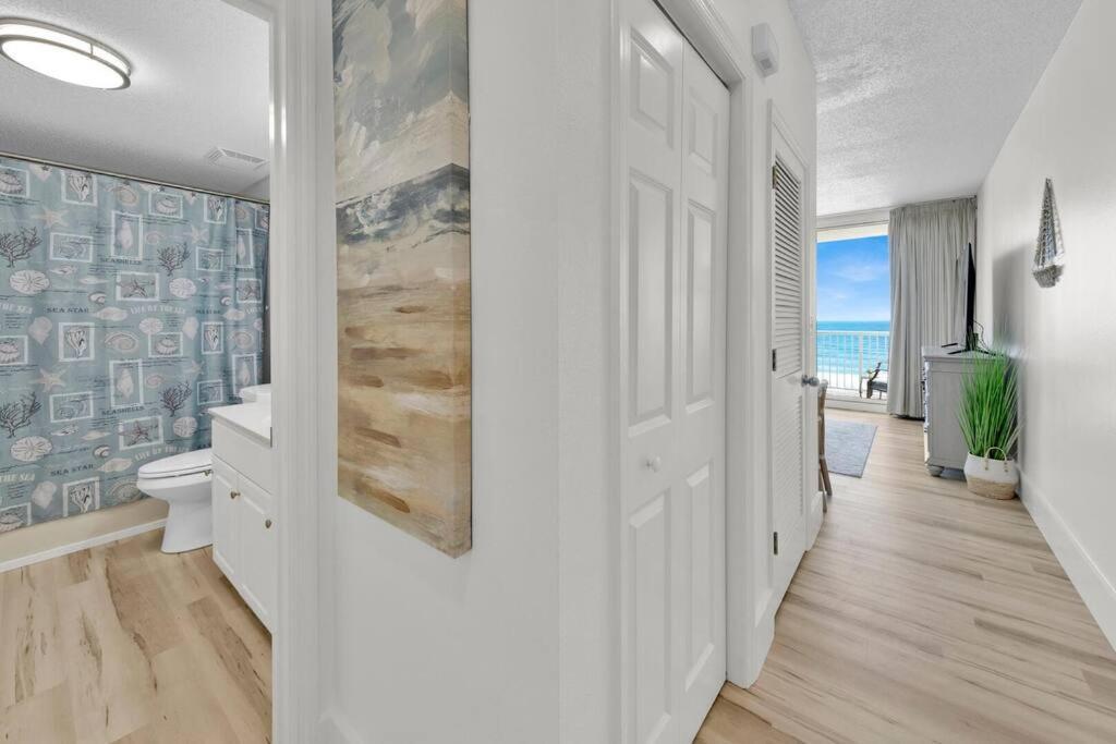 Apartment Beachfront #509 At Majestic