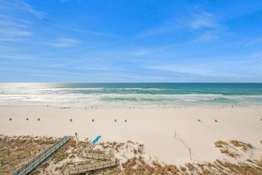 Beachfront #509 At Majestic Apartment