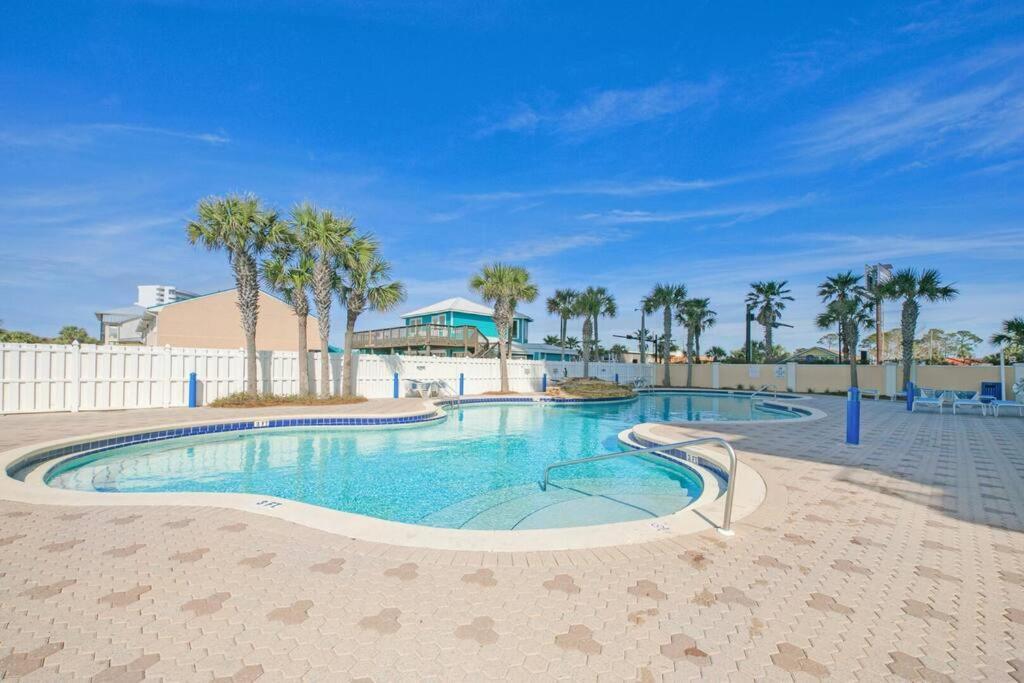 Apartment Beachfront #509 At Majestic