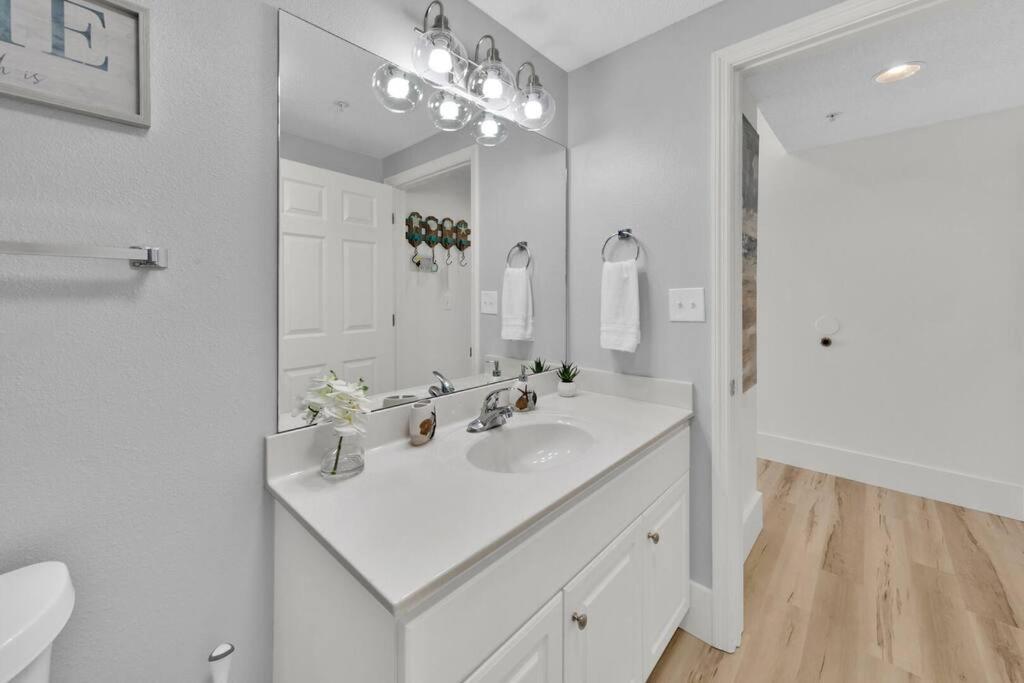 Beachfront #509 At Majestic * Panama City Beach