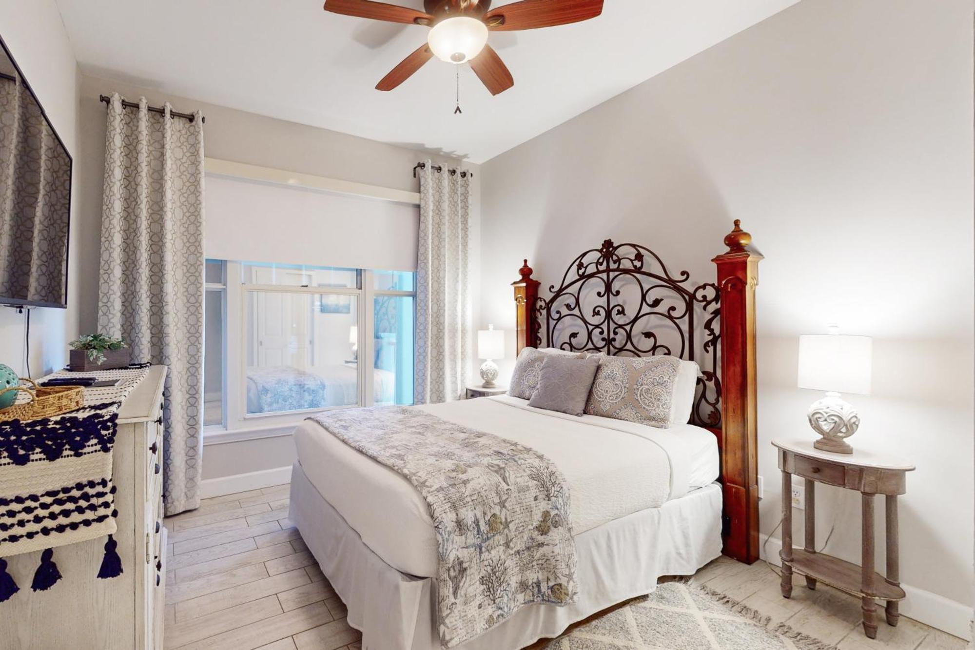 Apartment 4100 Marriott Drive #311 *