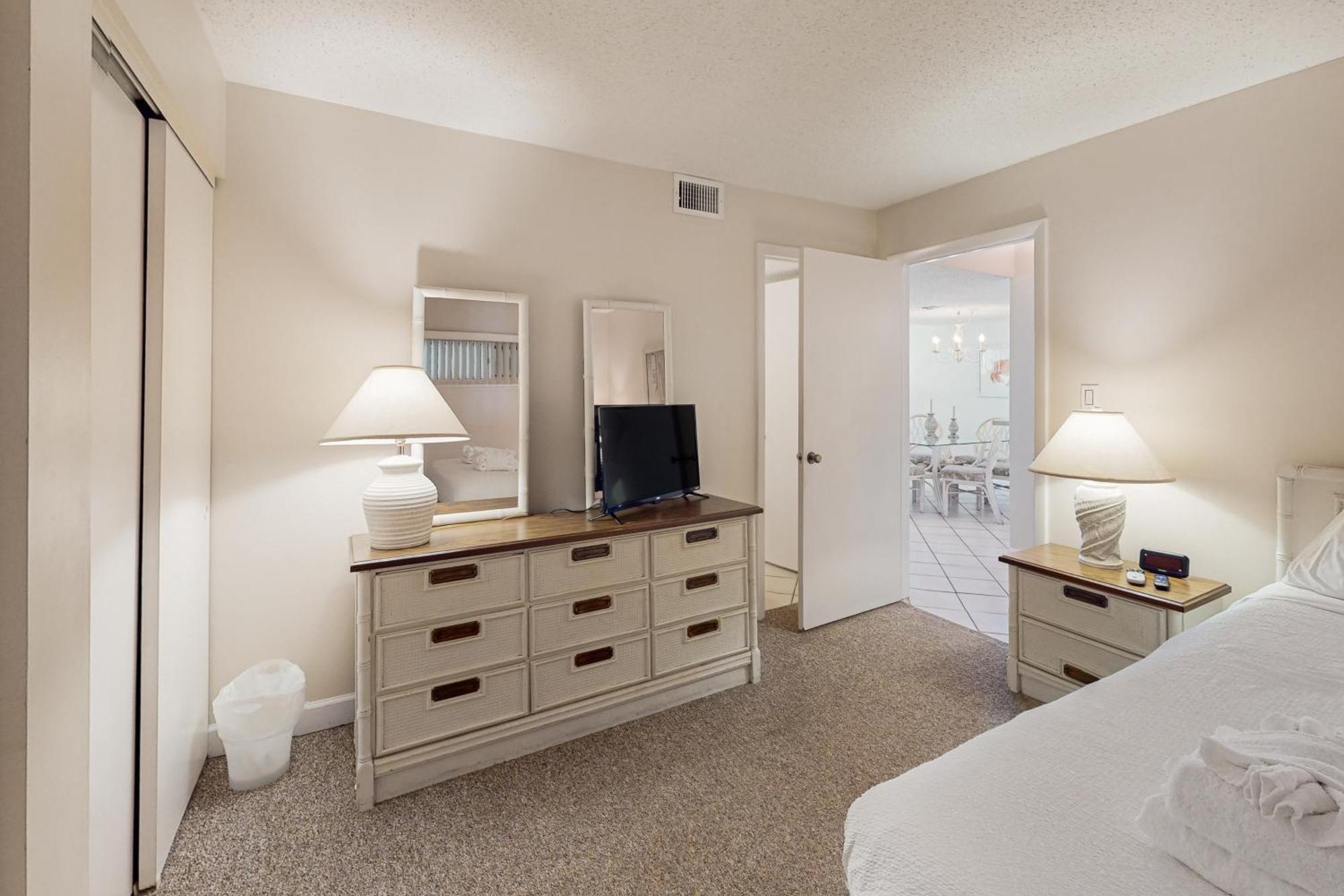 Apartment Pinnacle Port B1-405