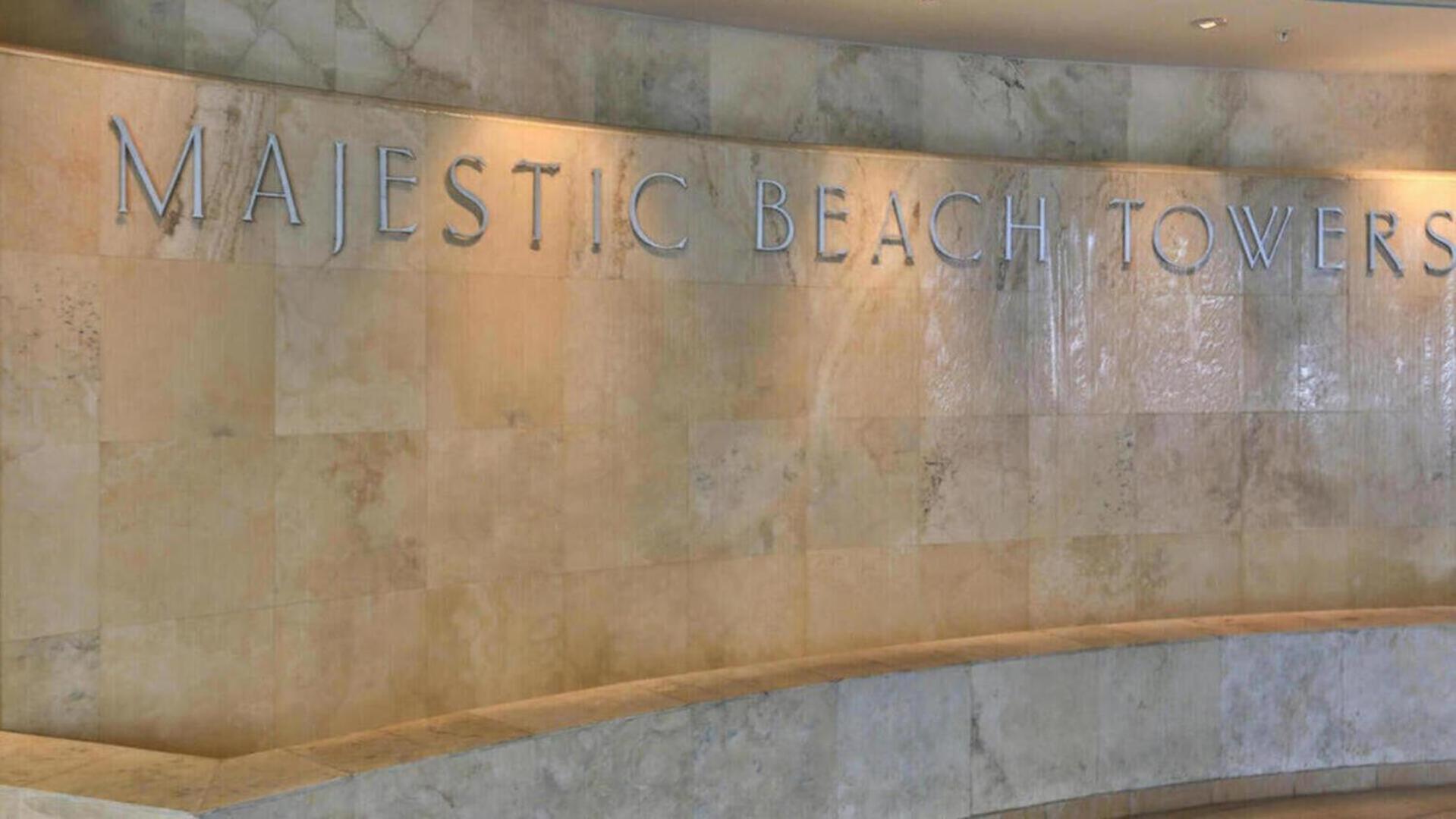 Beachfront-majestic 1513
