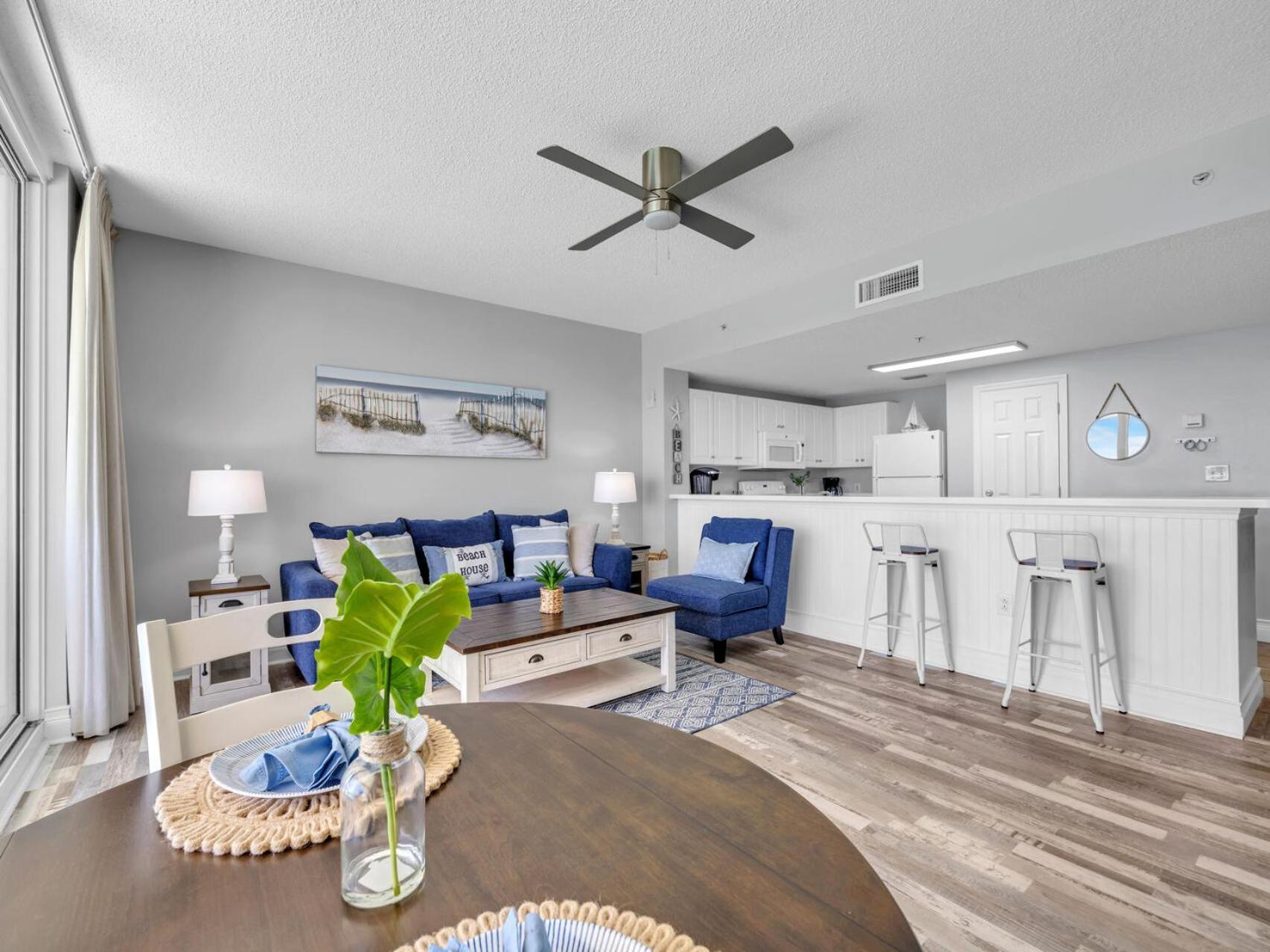 Beachfront-majestic 1513 Apartment *