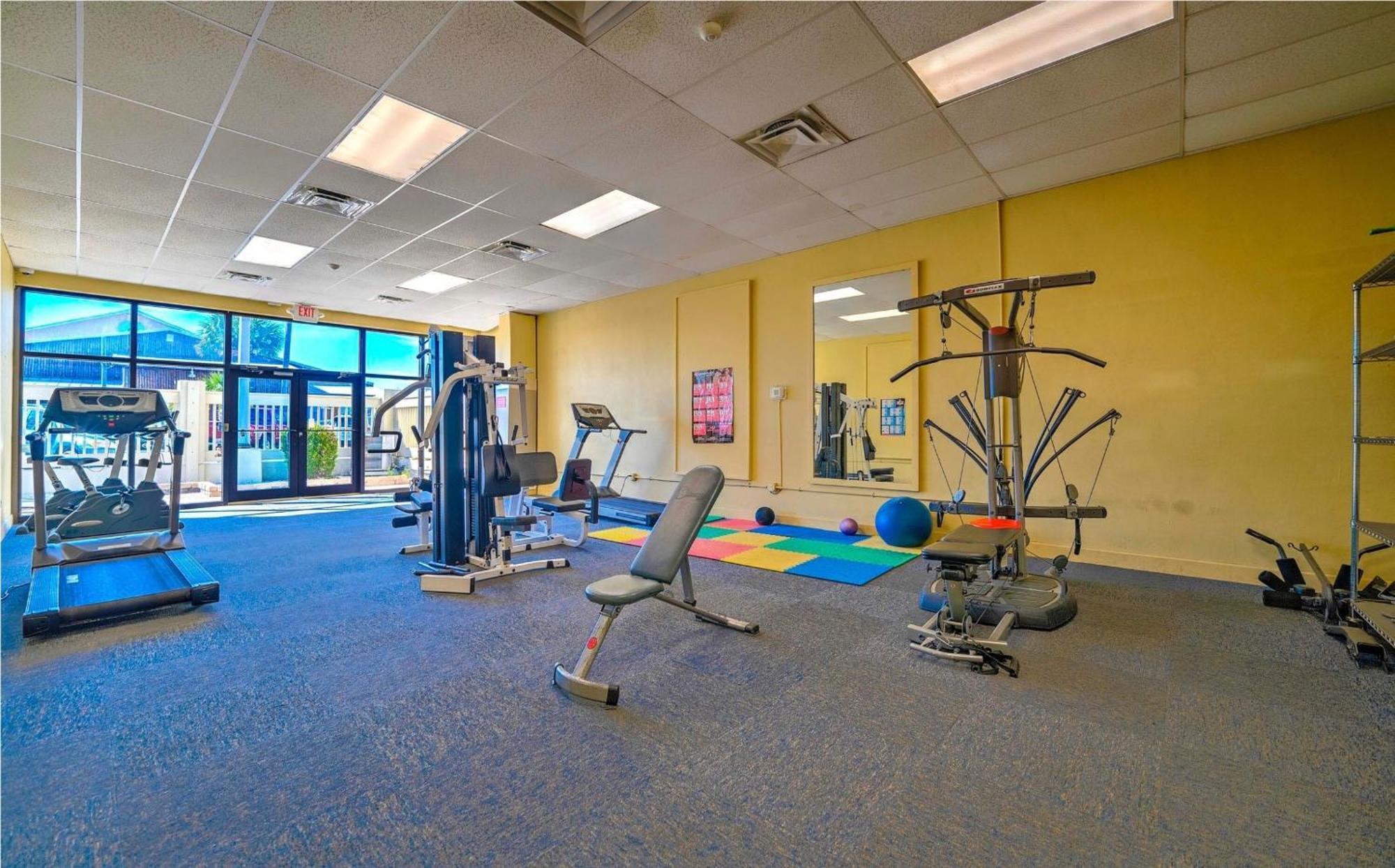 Apartment Sunbird Resort! 1 Bd Condo! Free Chair Service! By Dolce Getaways Pcb!