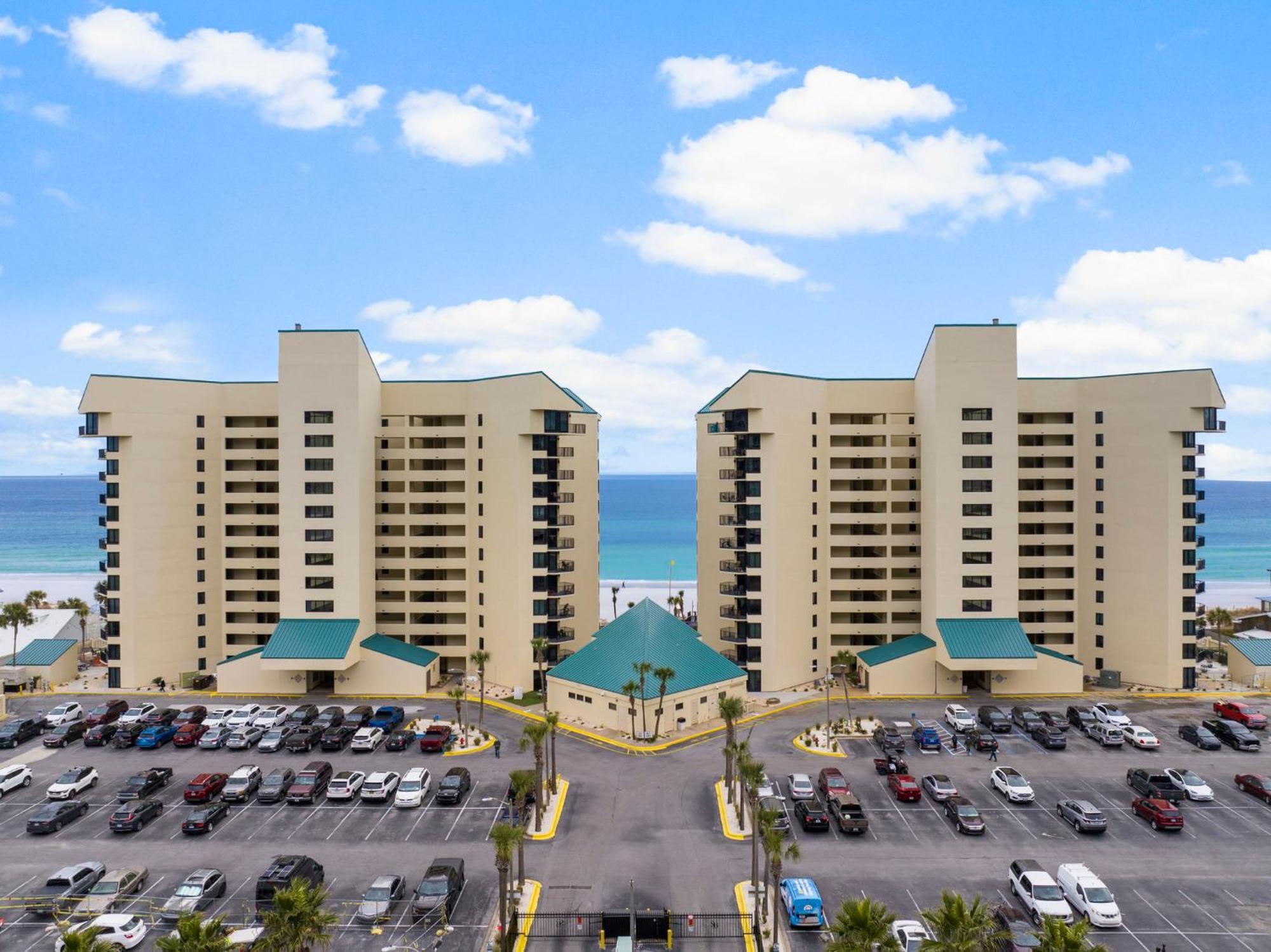 Apartment Sunbird Resort! 1 Bd Condo! Free Chair Service! By Dolce Getaways Pcb!