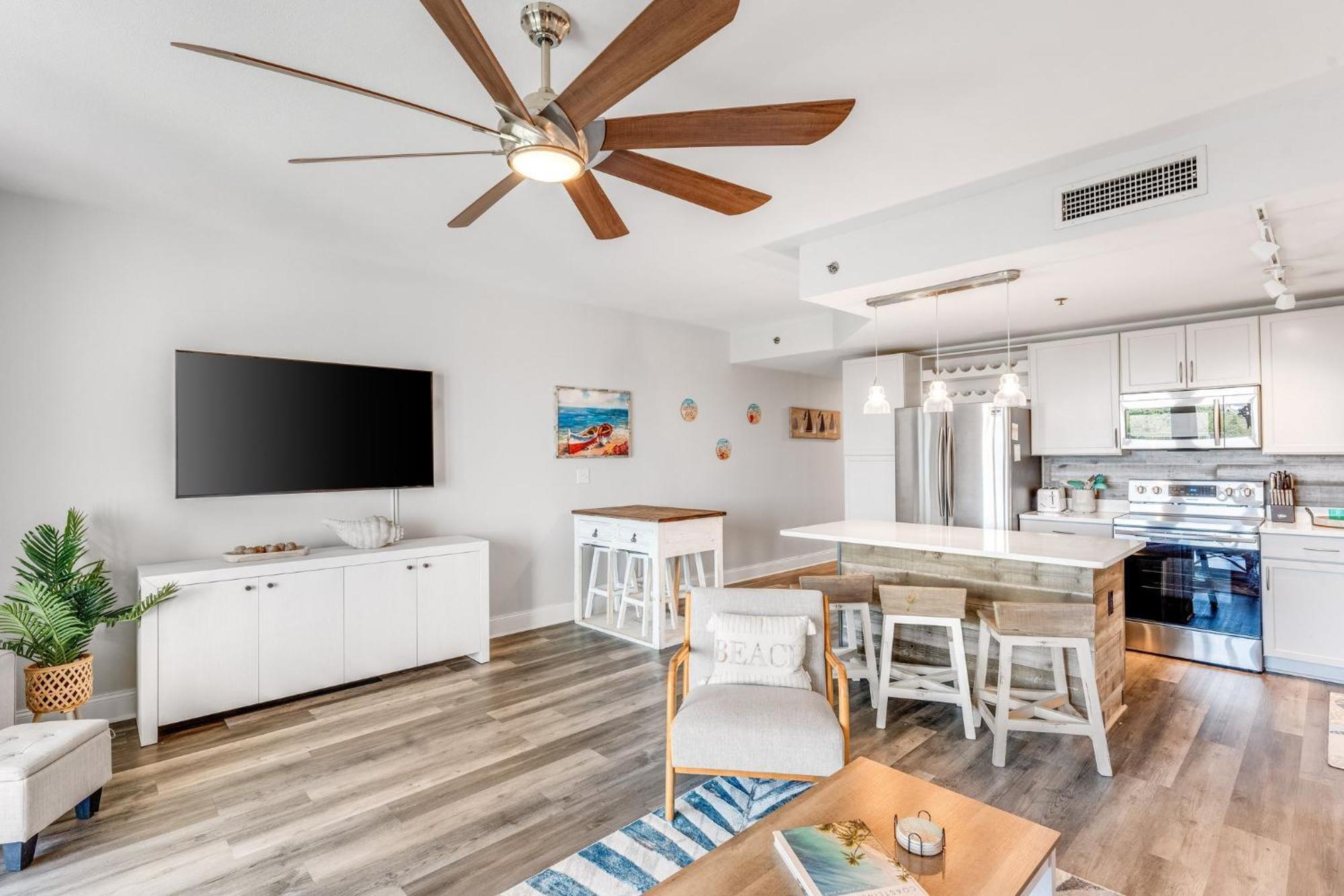 Laketown Wharf 0304