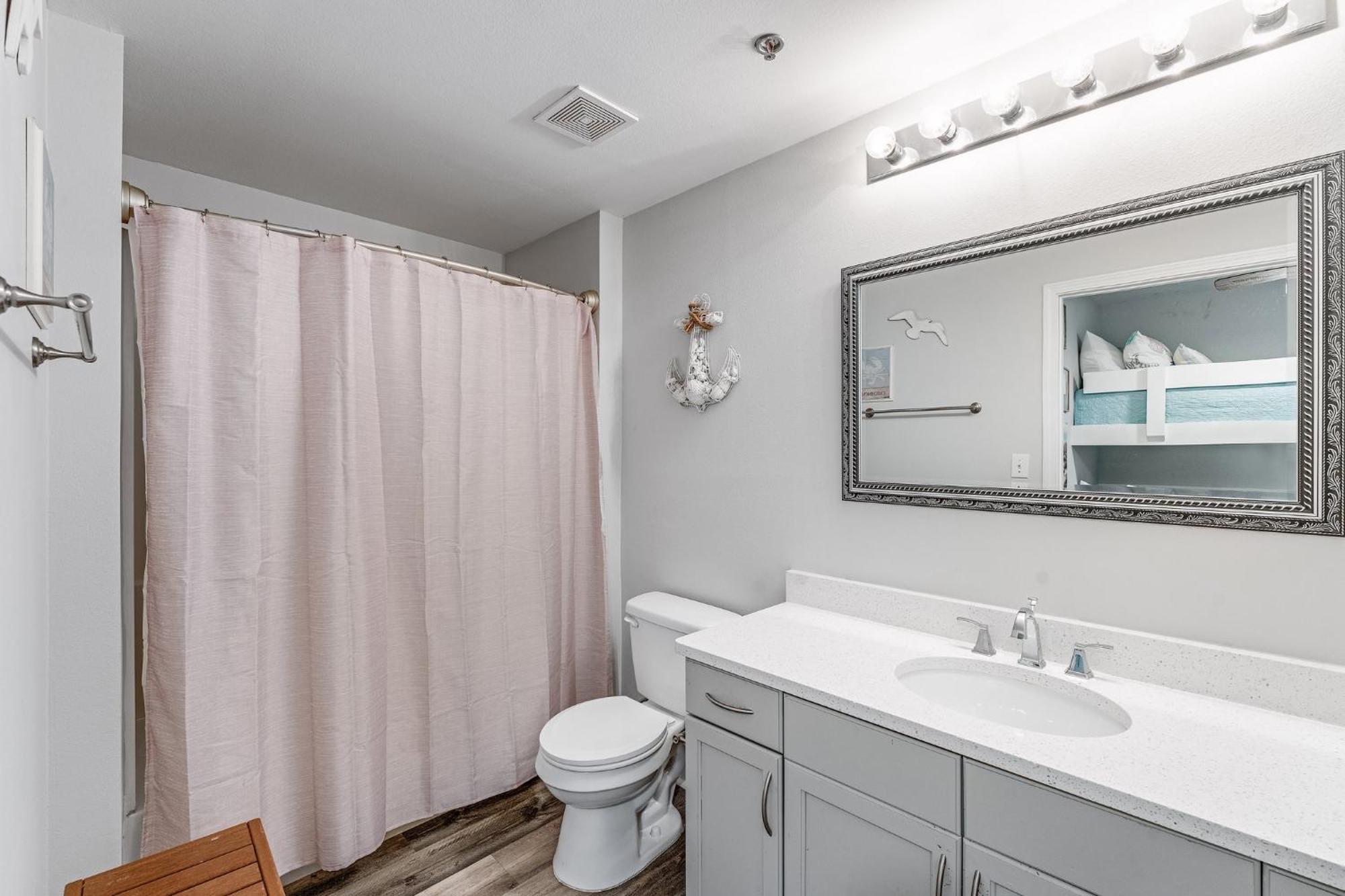Apartment Laketown Wharf 0304 Panama City Beach