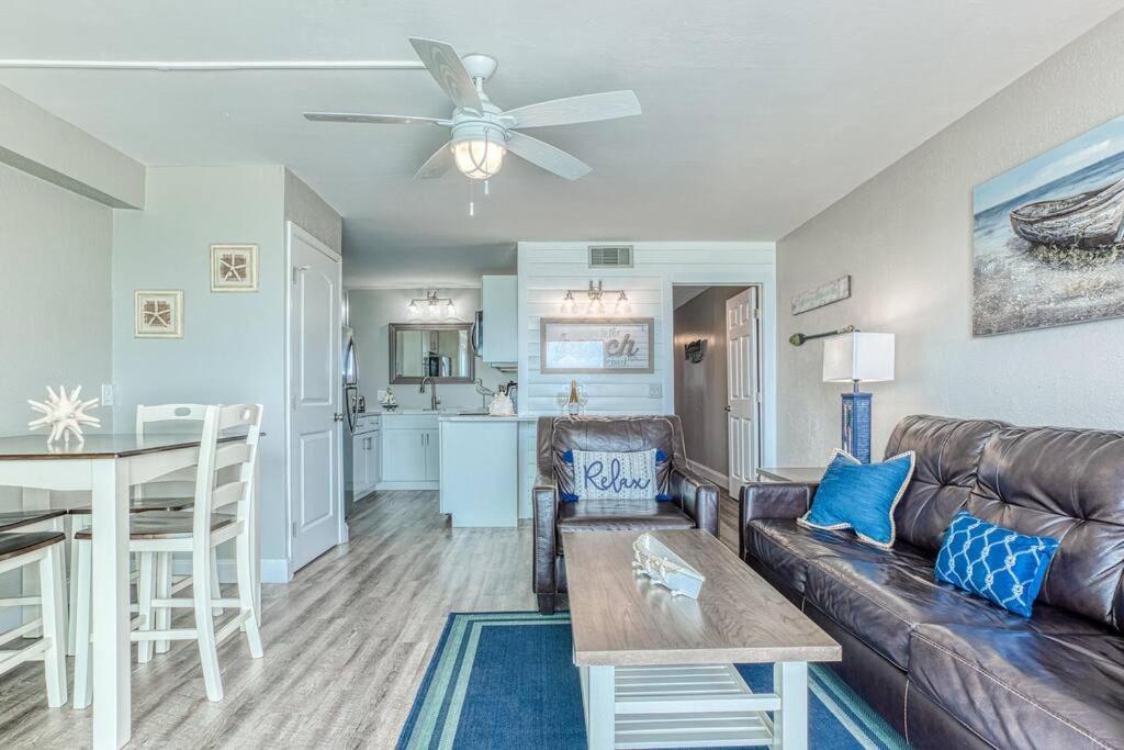 Apartment -beachfront Premium-summit 1124