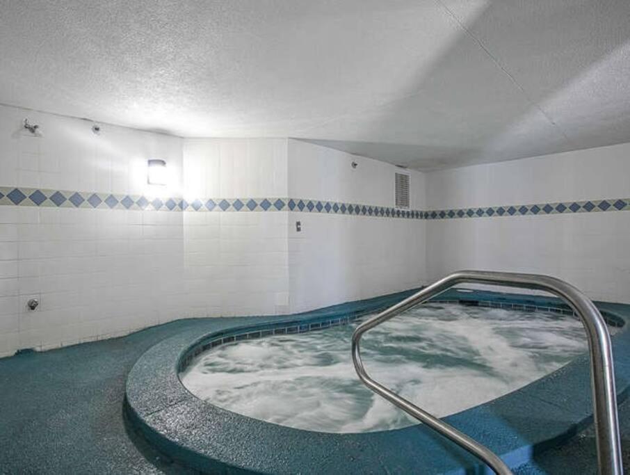 Apartment -beachfront Premium-summit 1124