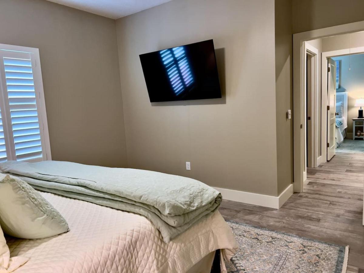 Holiday home Lets Get Laguna Beachin In Brand New Steps To The *