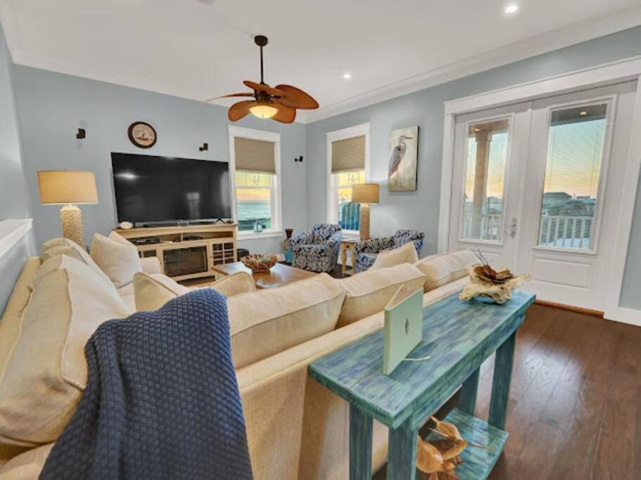 Serenade By The Sea Holiday home *