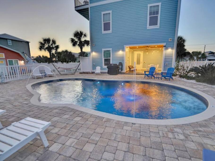 Holiday home Serenade By The Sea