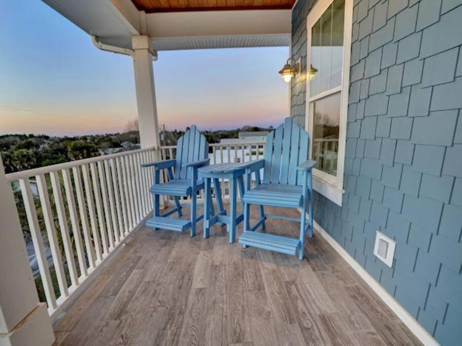 Serenade By The Sea Holiday home