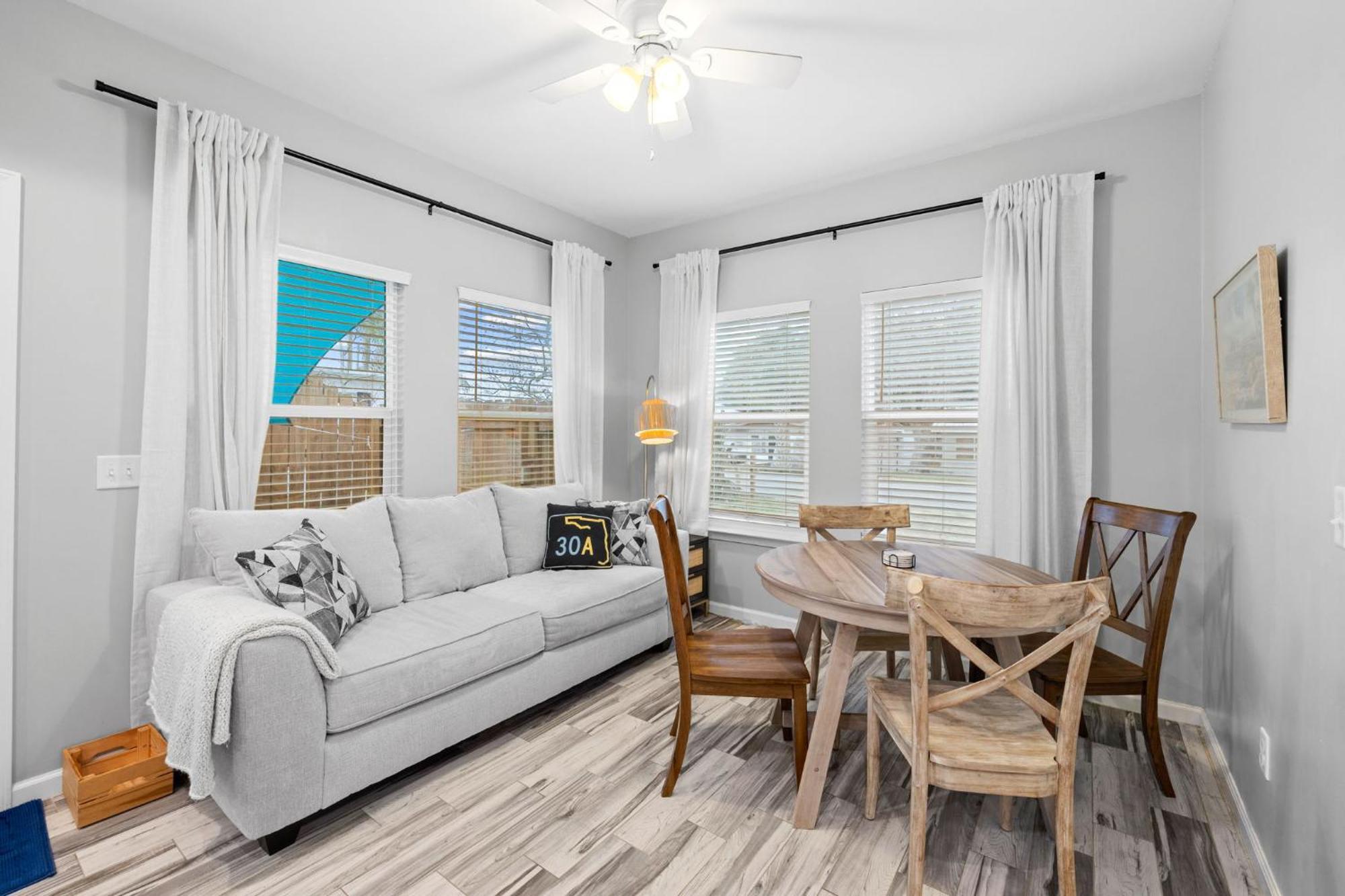 Flop30 Laguna On Pcb Sleeps 6 *