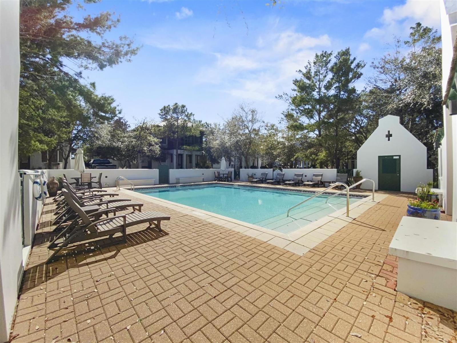 70 Pinecrest * Panama City Beach