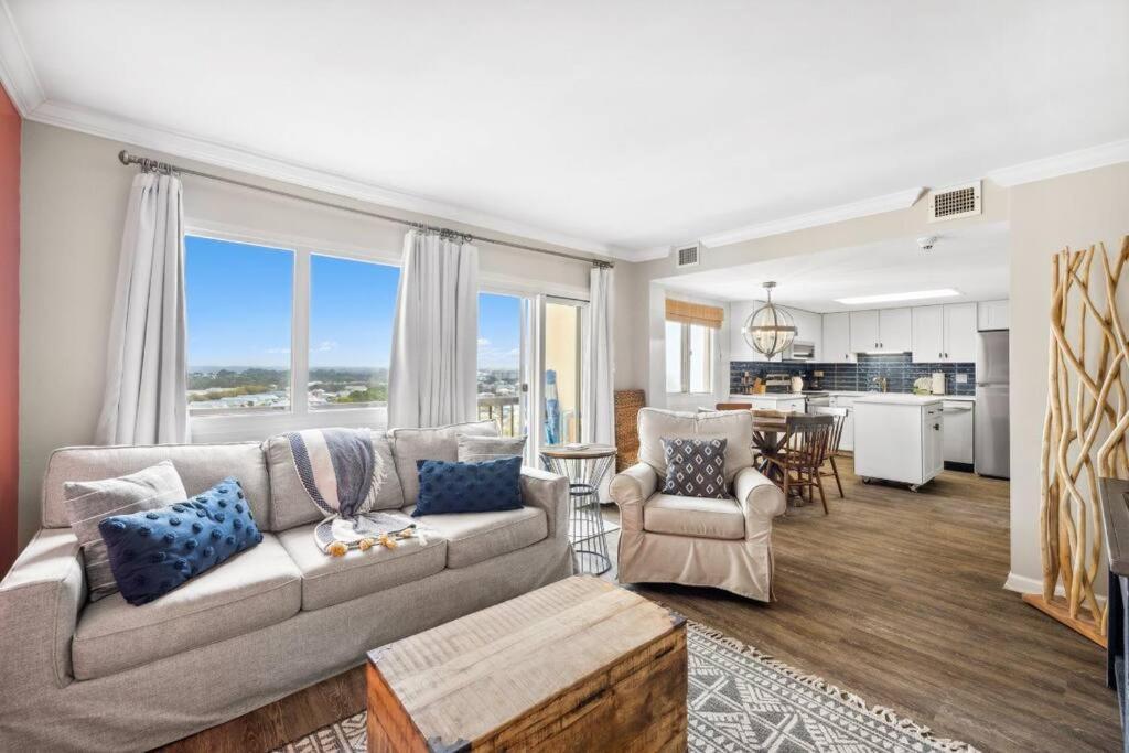 Sea Escape 2 Bedroom Beachfront At Pinnacle Port *