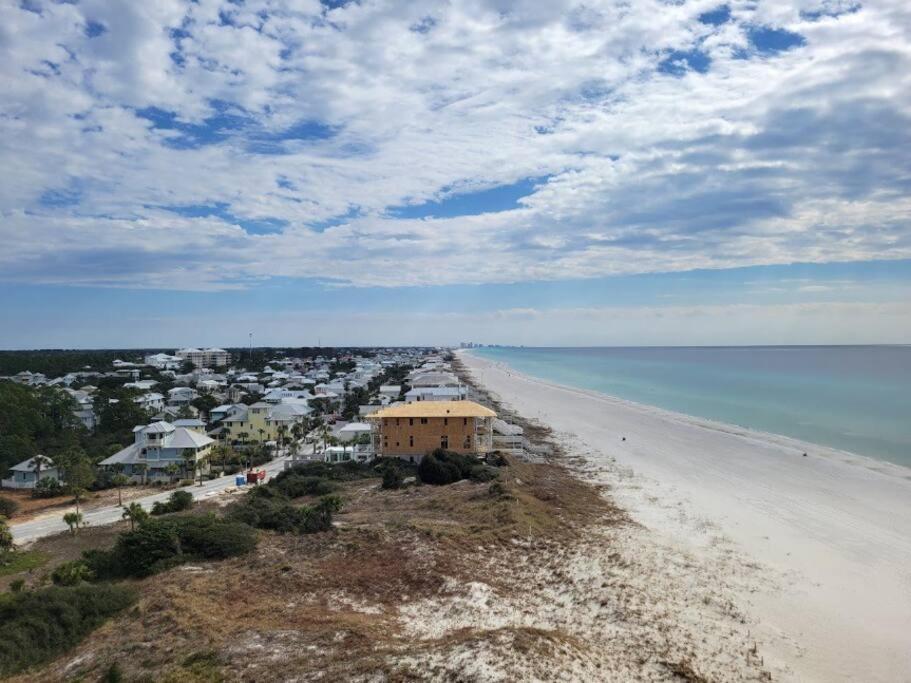 Holiday home Sea Escape 2 Bedroom Beachfront At Pinnacle Port