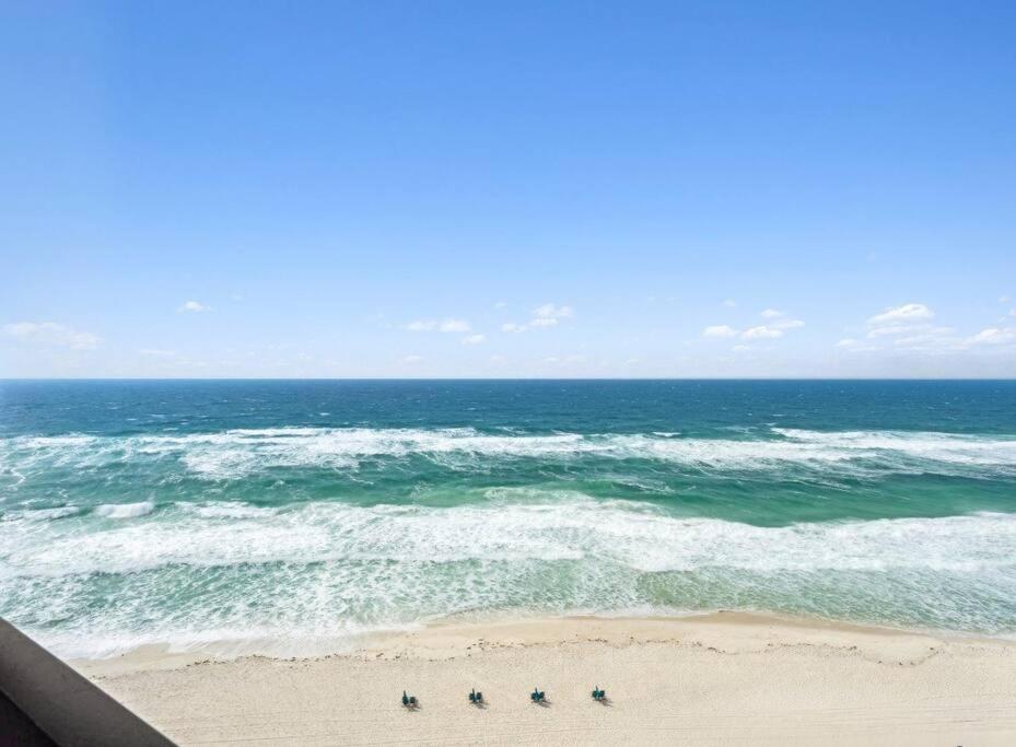 Sea Escape 2 Bedroom Beachfront At Pinnacle Port *