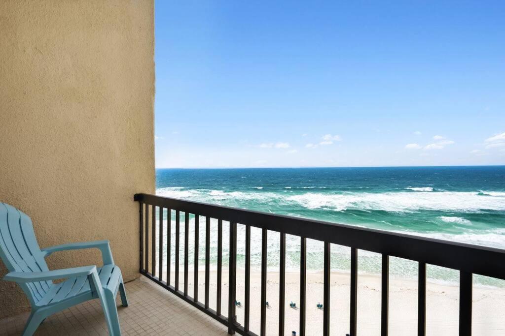 Sea Escape 2 Bedroom Beachfront At Pinnacle Port *