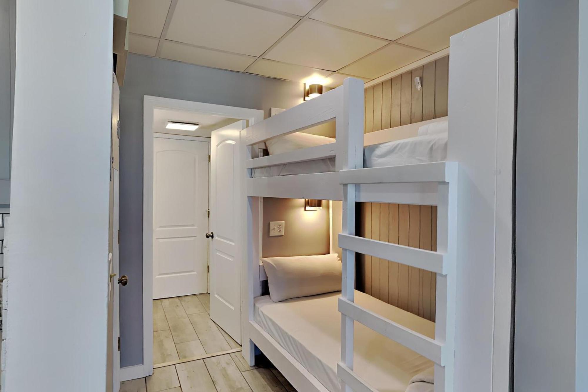 Continental 221 Apartment Panama City Beach