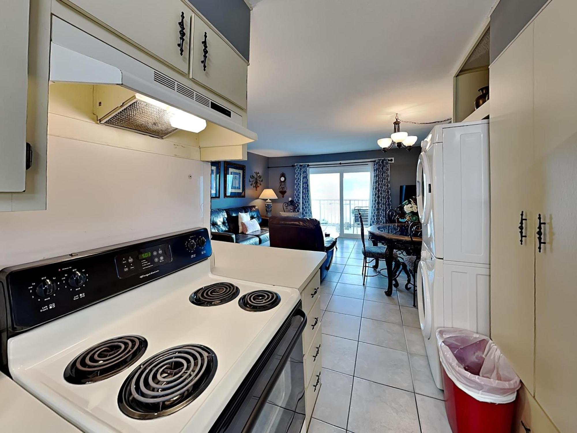 Summit 420 Apartment