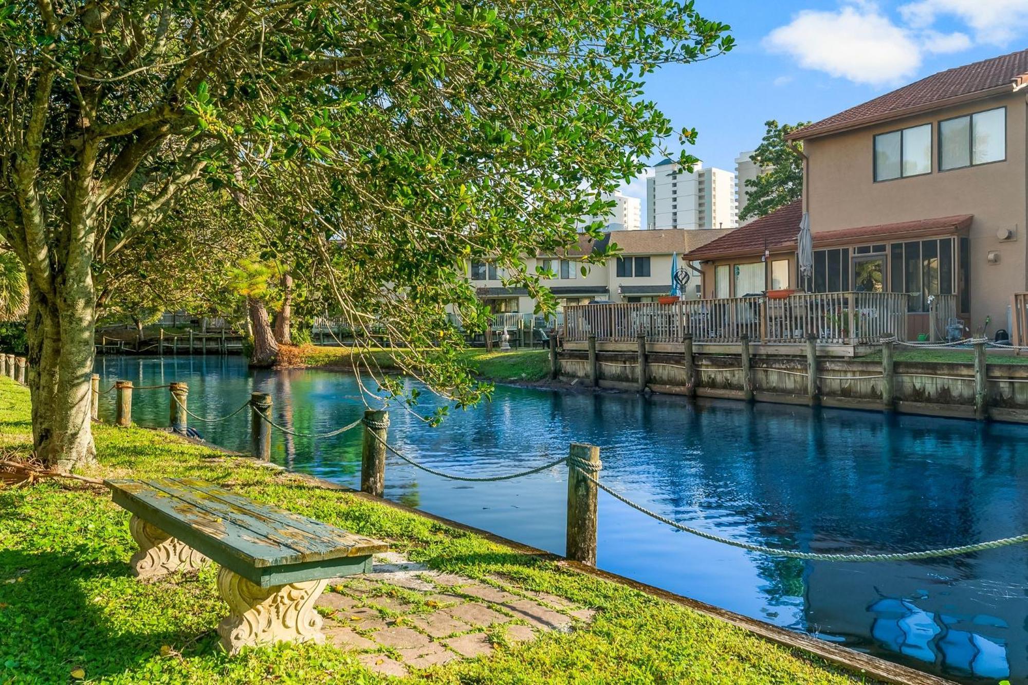 Apartment Gulf Highlands 222 *