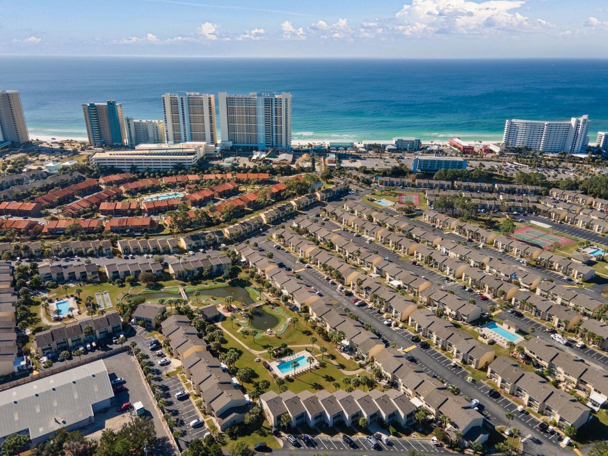 Gulf Highlands 222 *
