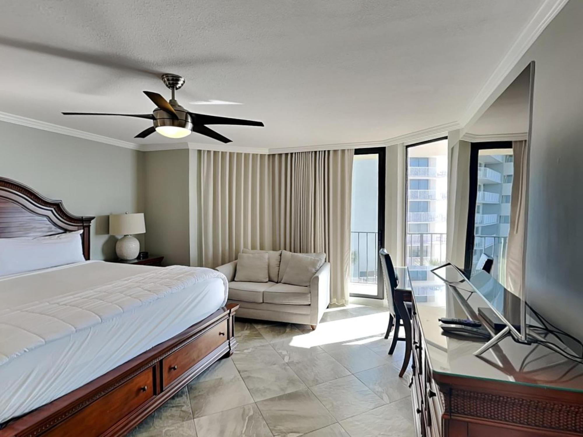 Edgewater Tower 3 Unit 301 Apartment