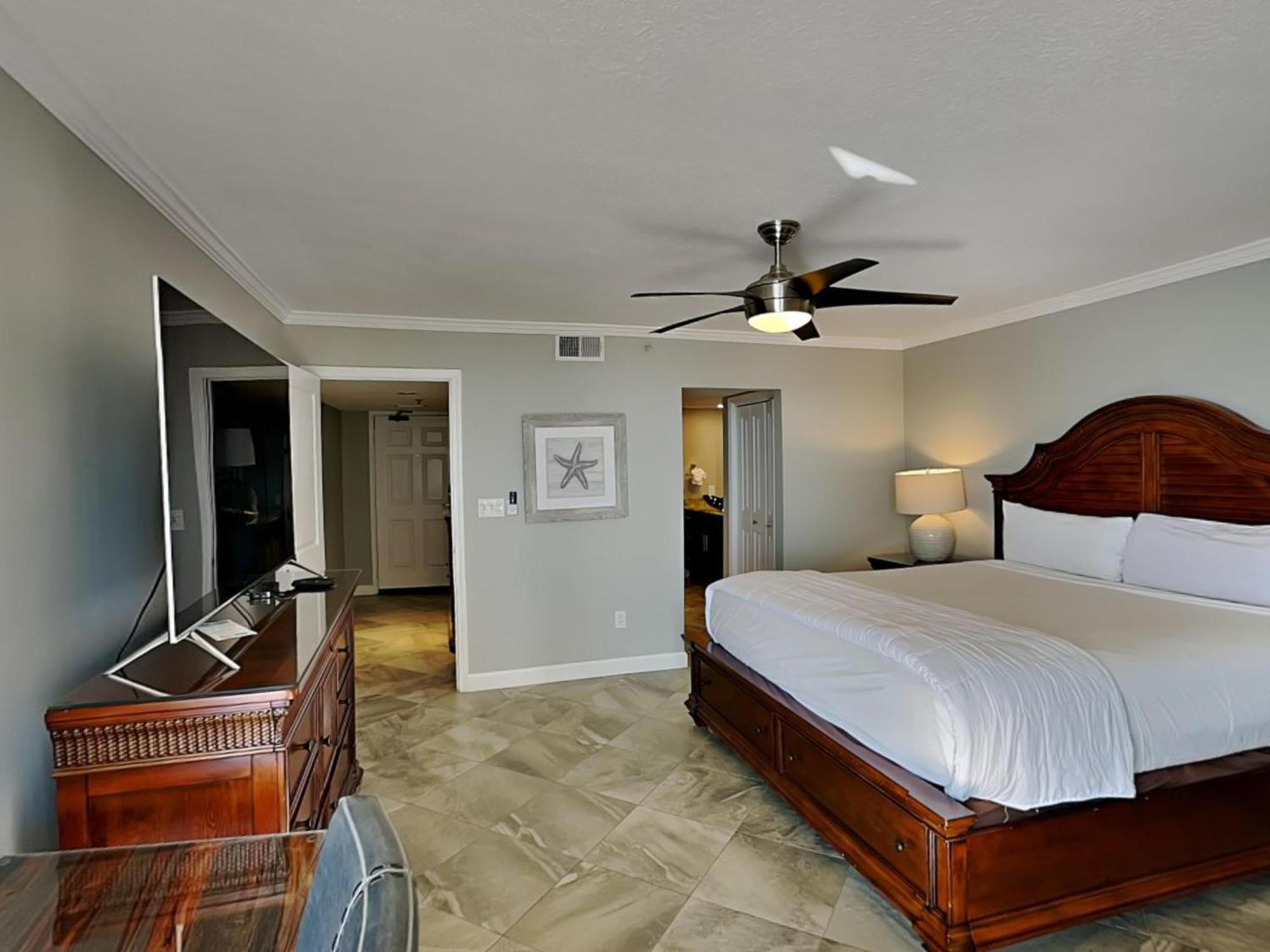Edgewater Tower 3 Unit 301 Apartment *