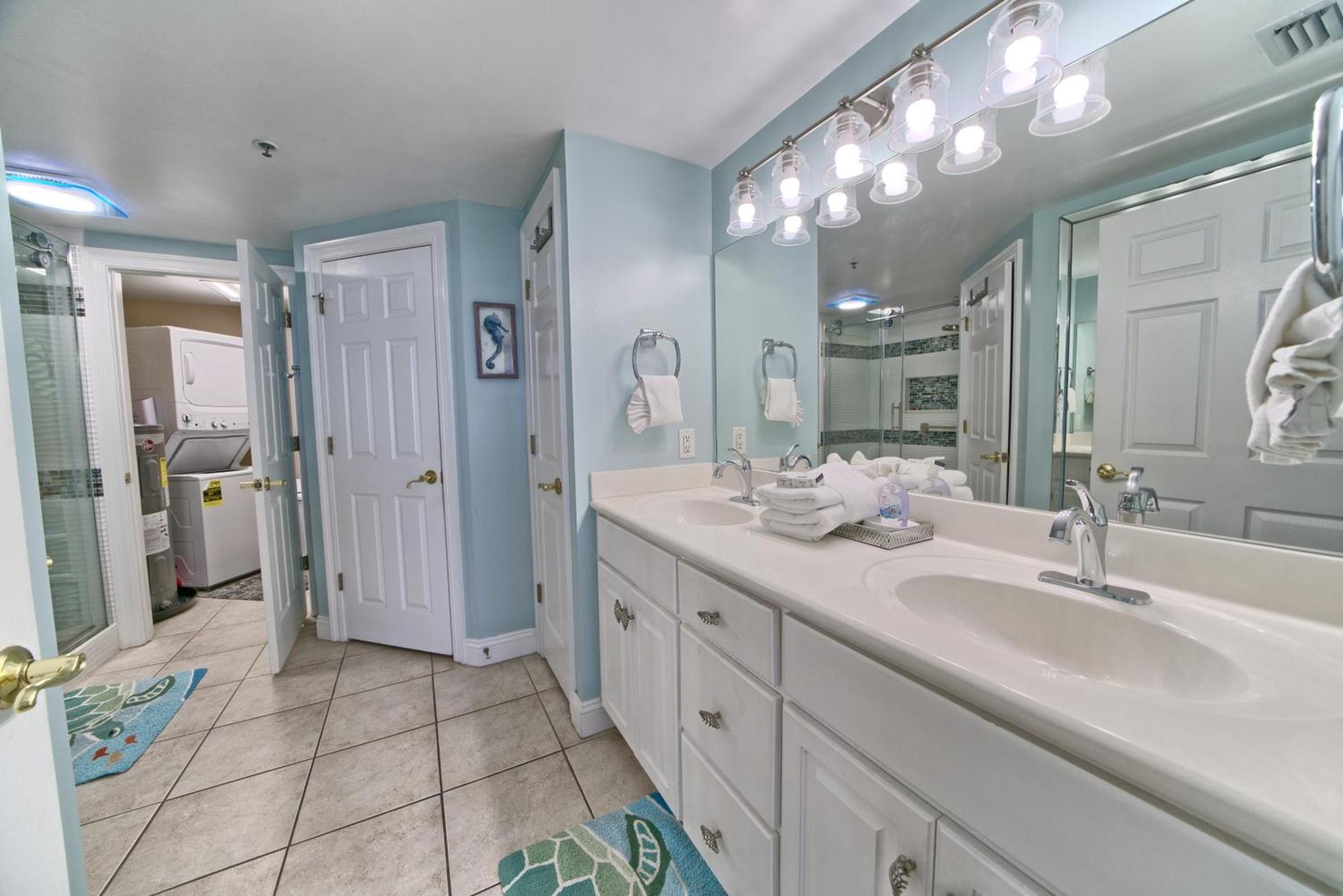 Apartment Amazing Tropical With Complimentary Chairs And Umbrellas - Unit 0706 Panama City Beach