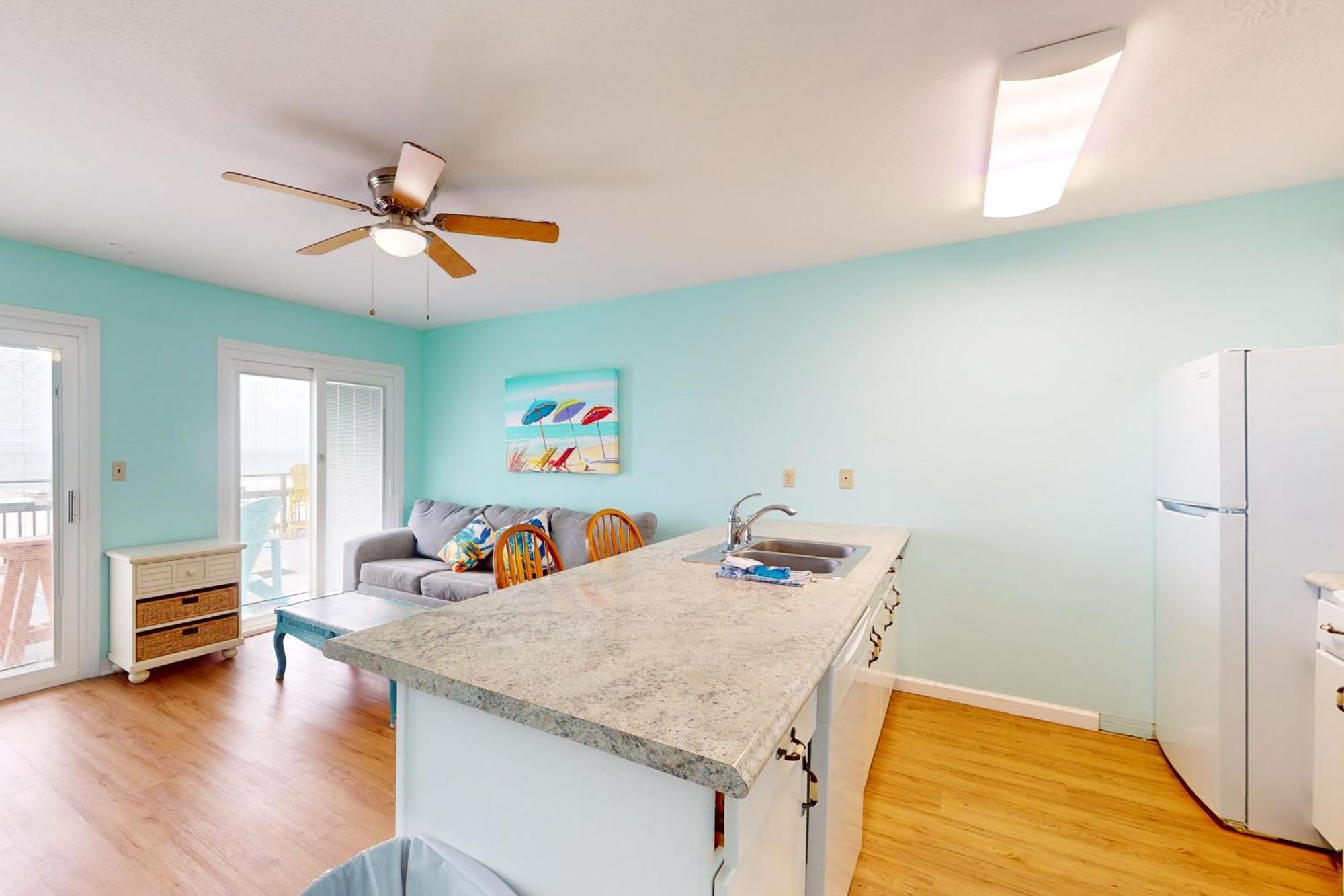 Front Retreat B1 Apartment Panama City Beach