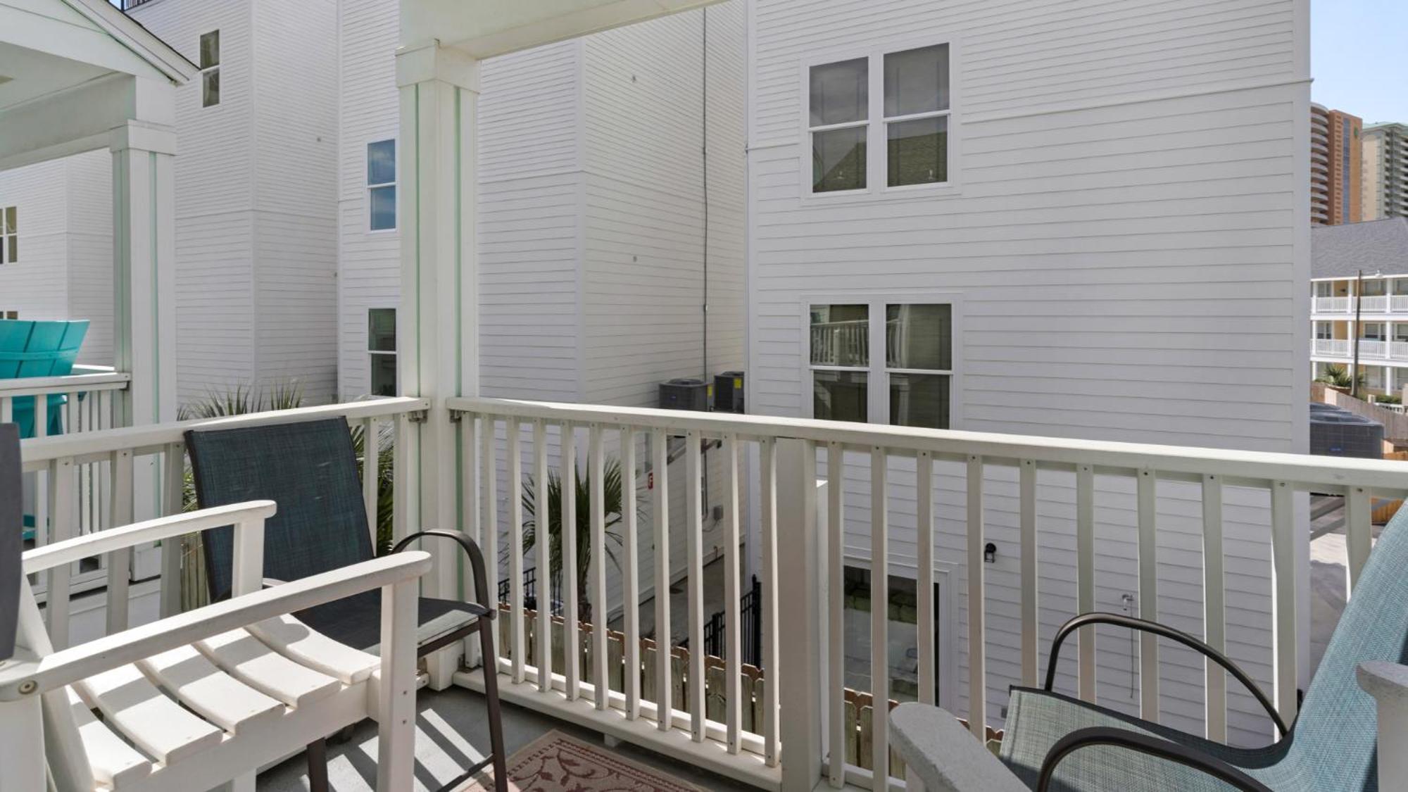 Southwinds K-8 Holiday home