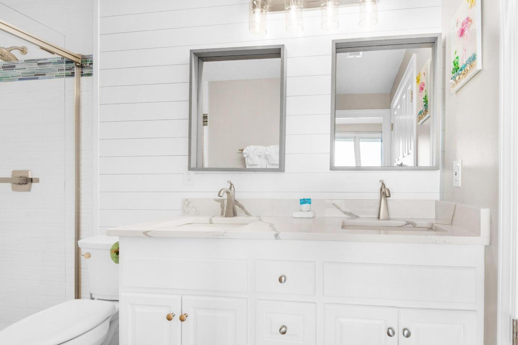 Ocean Reef 1708 Apartment