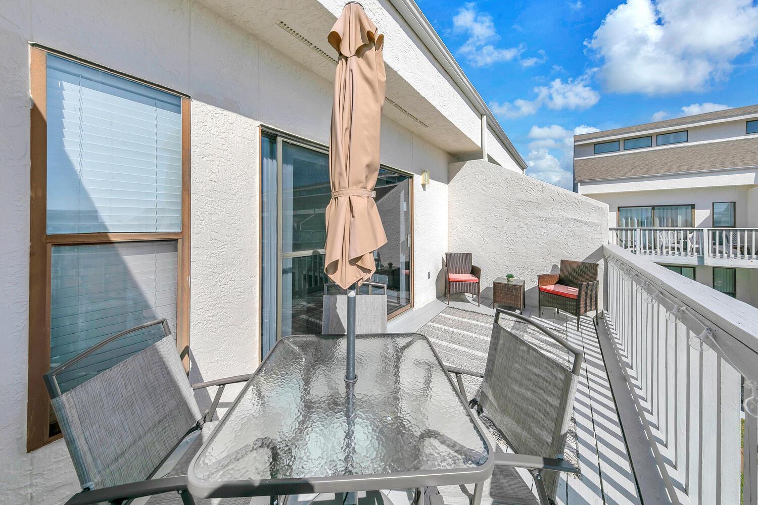Endless Summer F11 Apartment *
