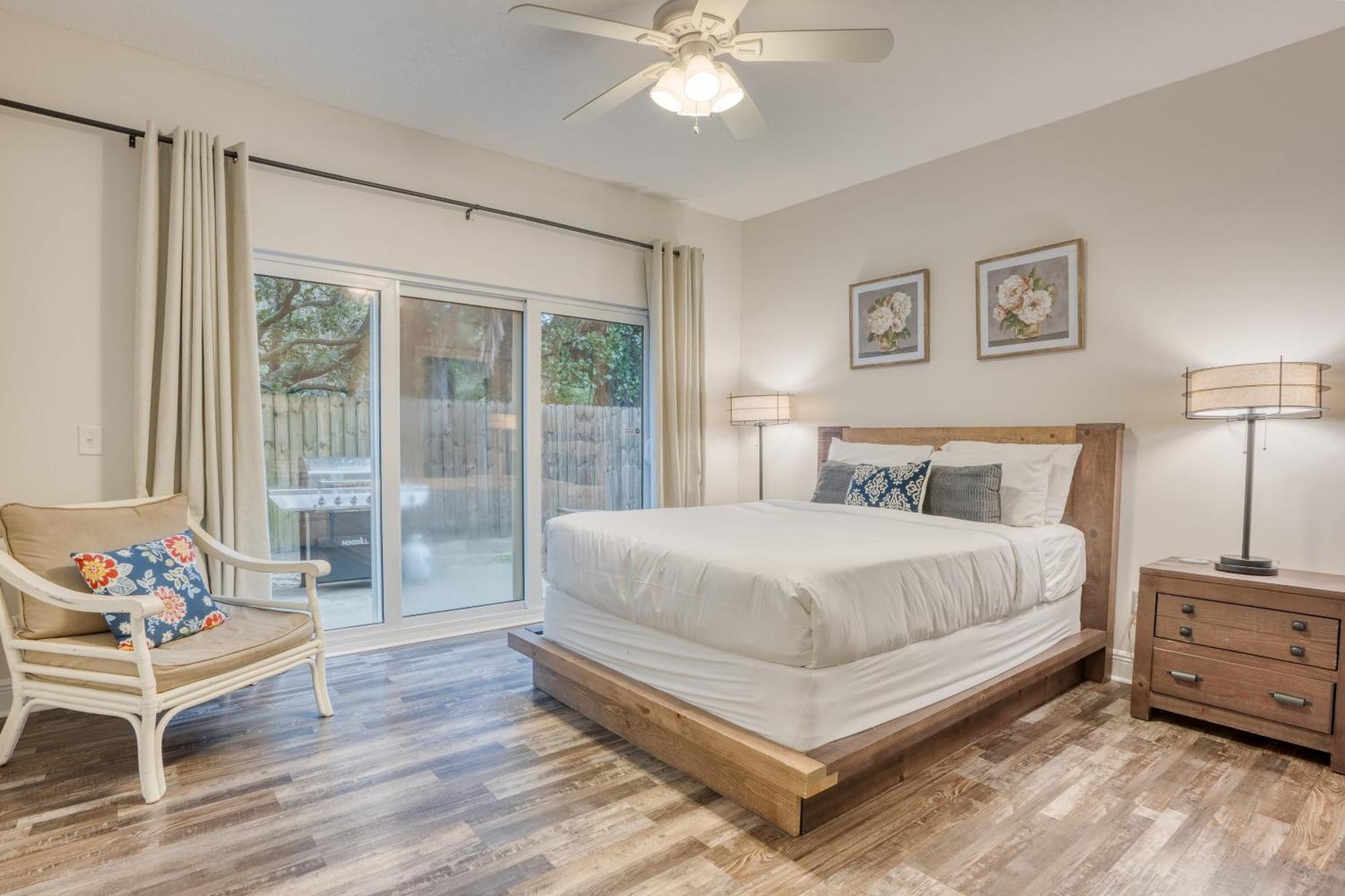 Holiday home Tidal Charm By Avantstay Walk To Community Pool Balcony Ocean Views