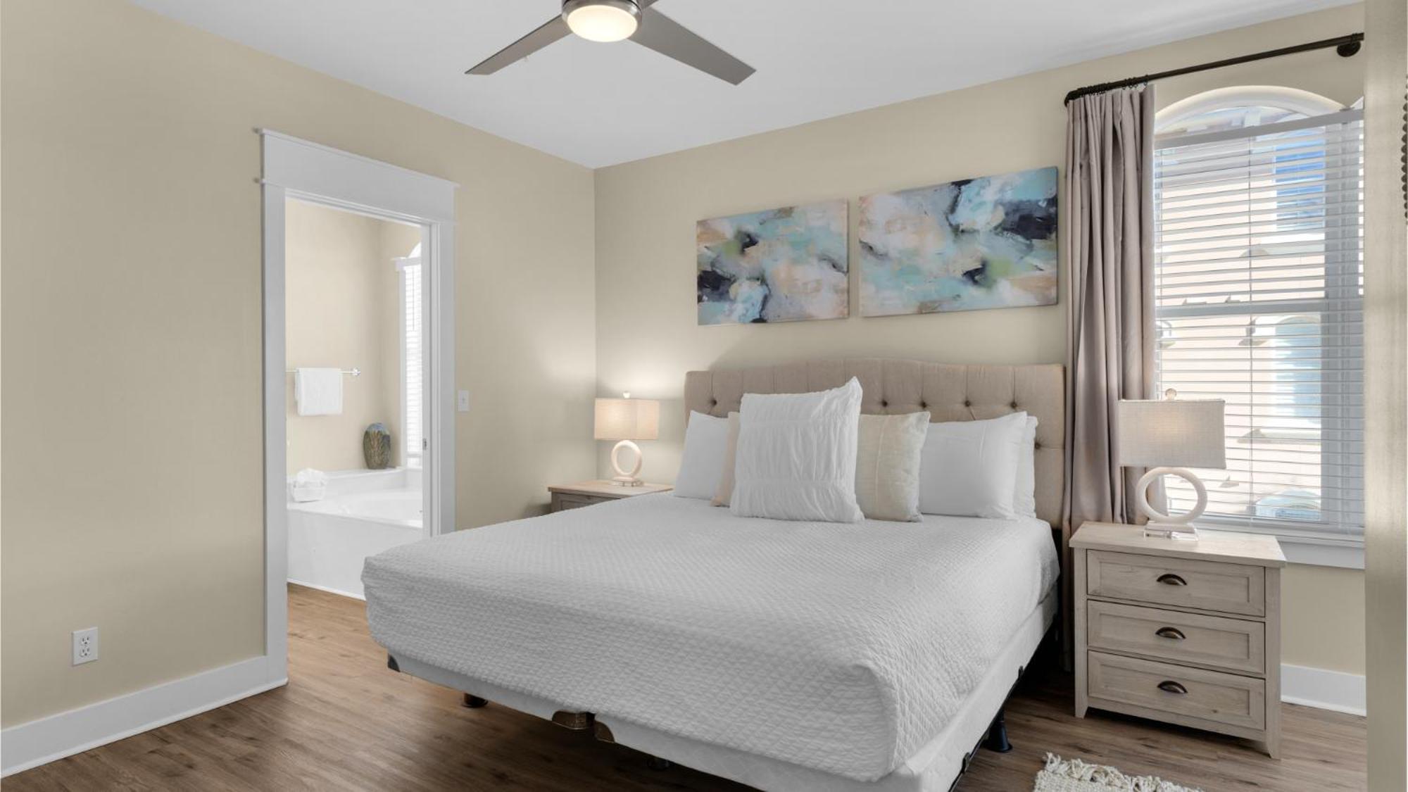 Monterey B301 Holiday home
