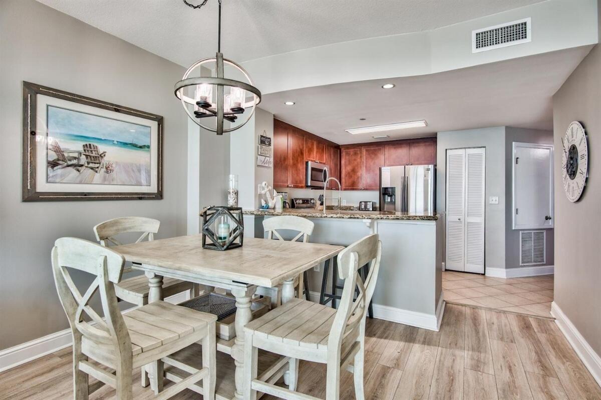 Aqua 1710 Apartment Panama City Beach