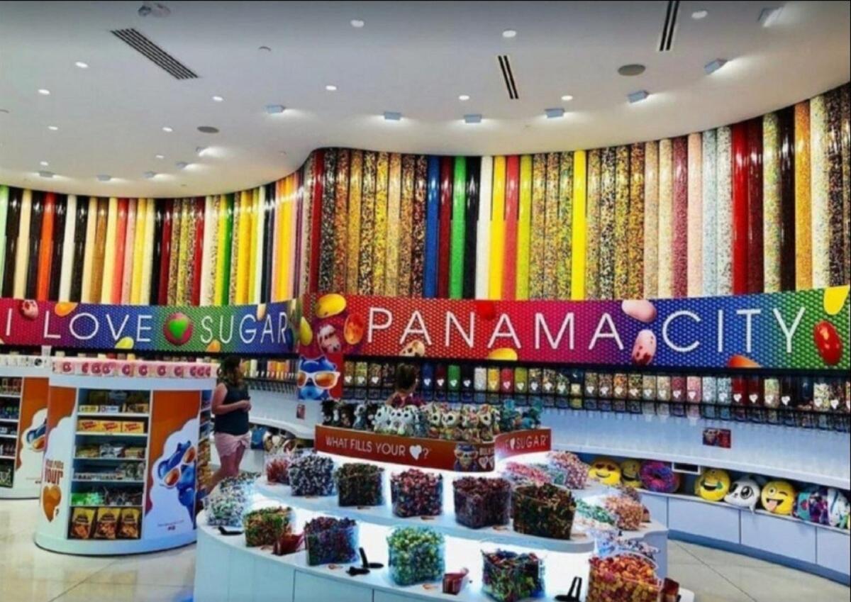 Grand Panama 205 *