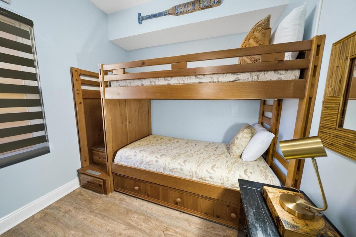 2206e Calypso Direct Gulffront Brand New Remodel * Panama City Beach