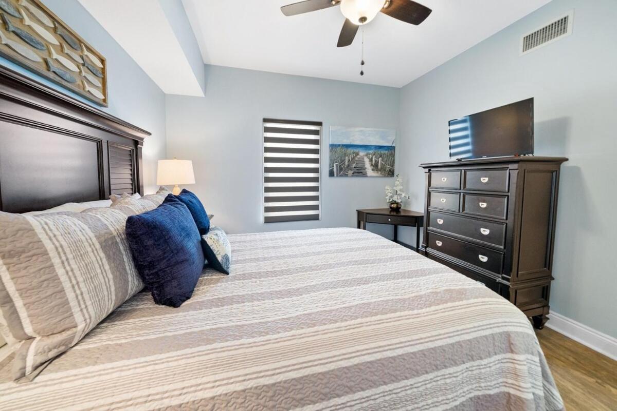 2206e Calypso Direct Gulffront Brand New Remodel * Panama City Beach