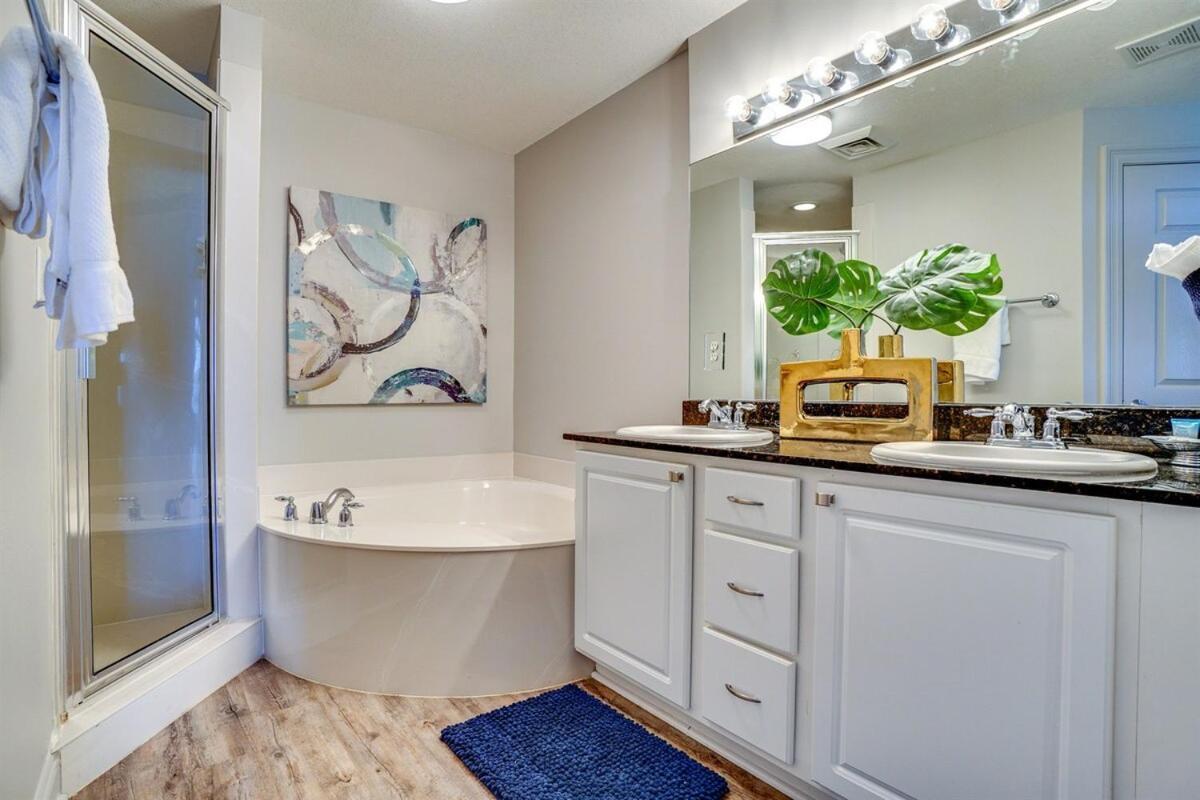 Apartment Calypso 909 West Tower Gulf Front 3br 3ba Views Forever Panama City Beach