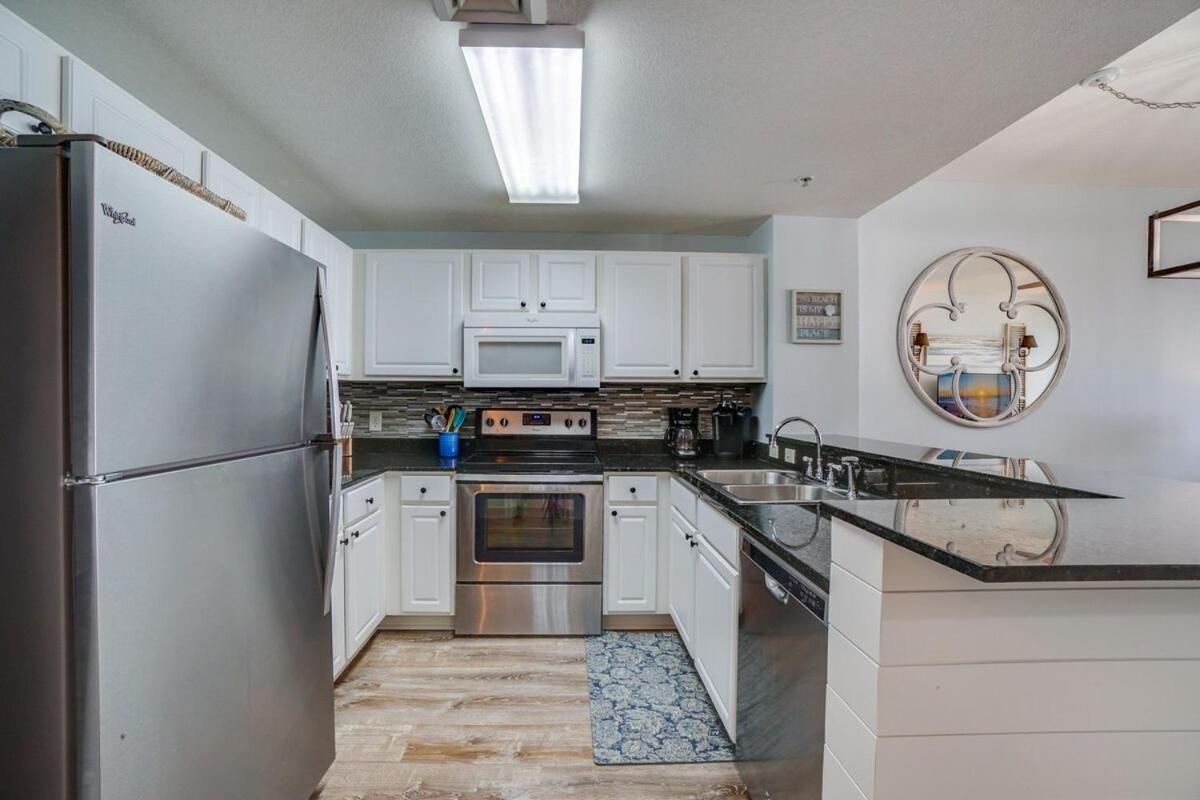 Apartment 408e Calypso Elegant Front Svc Included *