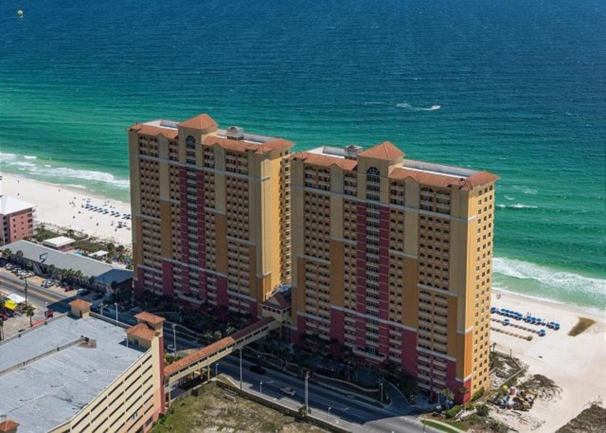 408e Calypso Elegant Front Svc Included Apartment