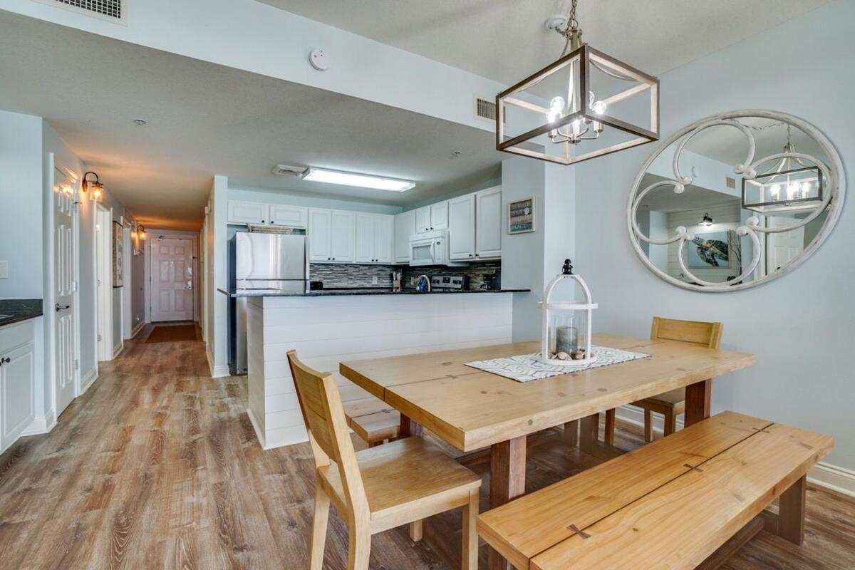408e Calypso Elegant Front Svc Included Apartment Panama City Beach